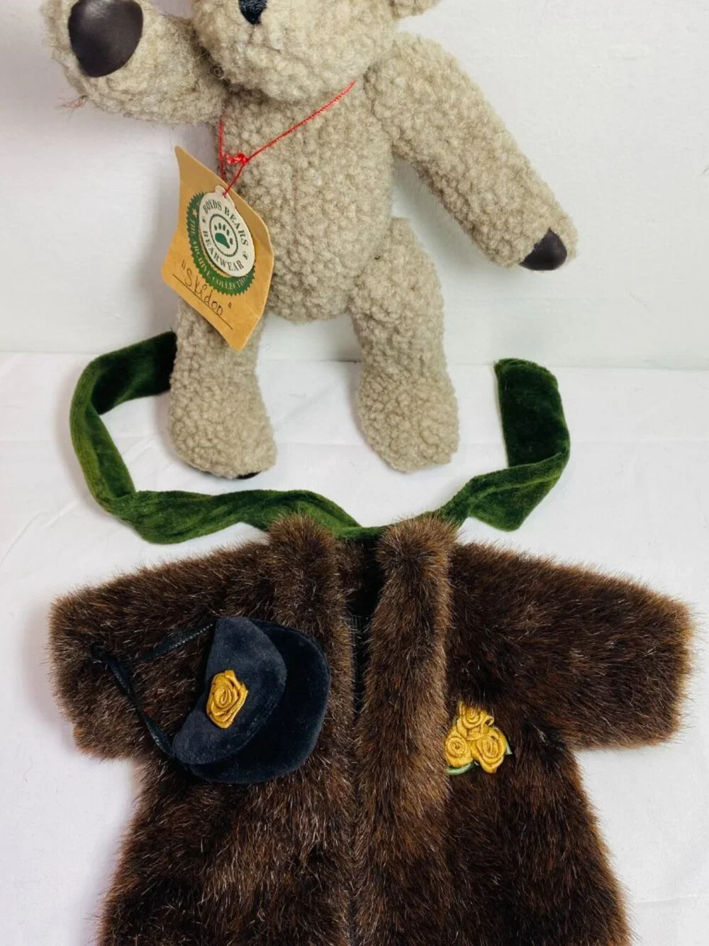 VNTG Boyd's Bear Aunt Bessie Skidoo Curly Fur Faux Fur Coat Velvet Scarf & Purse